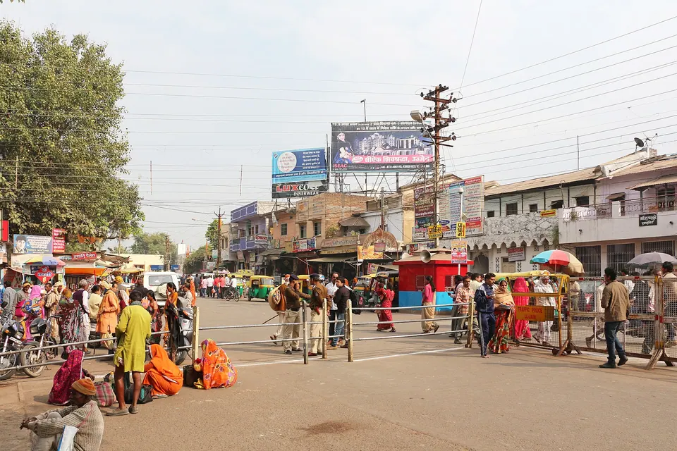 Street in front of the Mahakaleshwar Temple complex in Ujjain, photographed in 2013